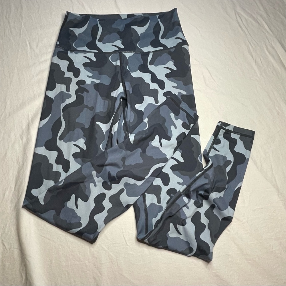 Women’s Small Blue Grey Camo Workout Yoga Leggings High Waist PRELOVED